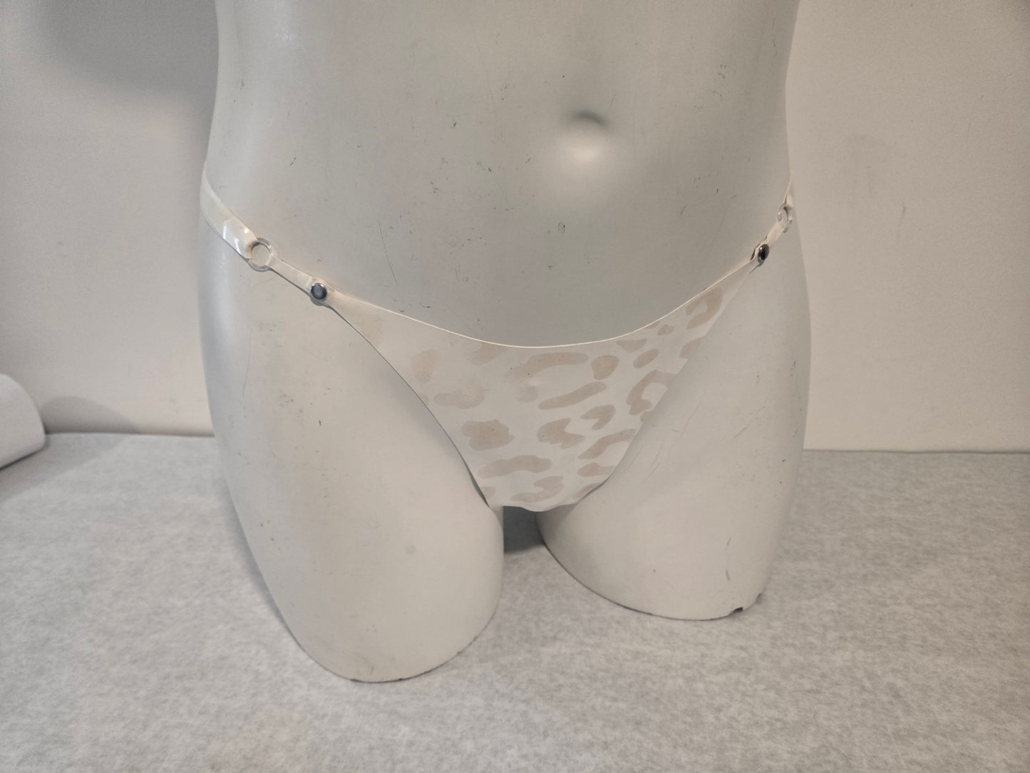 B-Leopard Thong